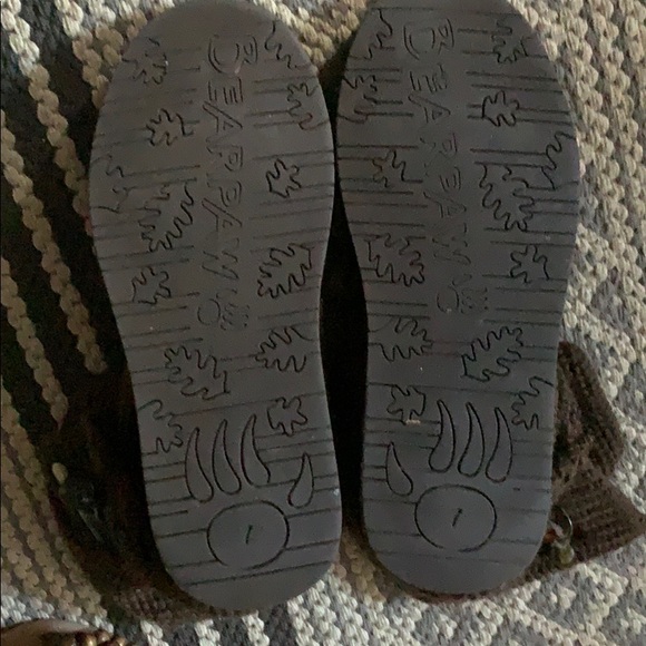 Bear paw slipper/boots - Picture 2 of 4